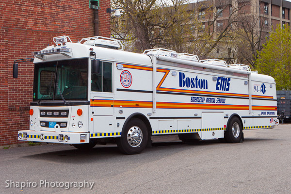 Boston EMS MAB Medical Ambulance Bus Sartin Services Larry Shapiro Photography shapirophotography.net